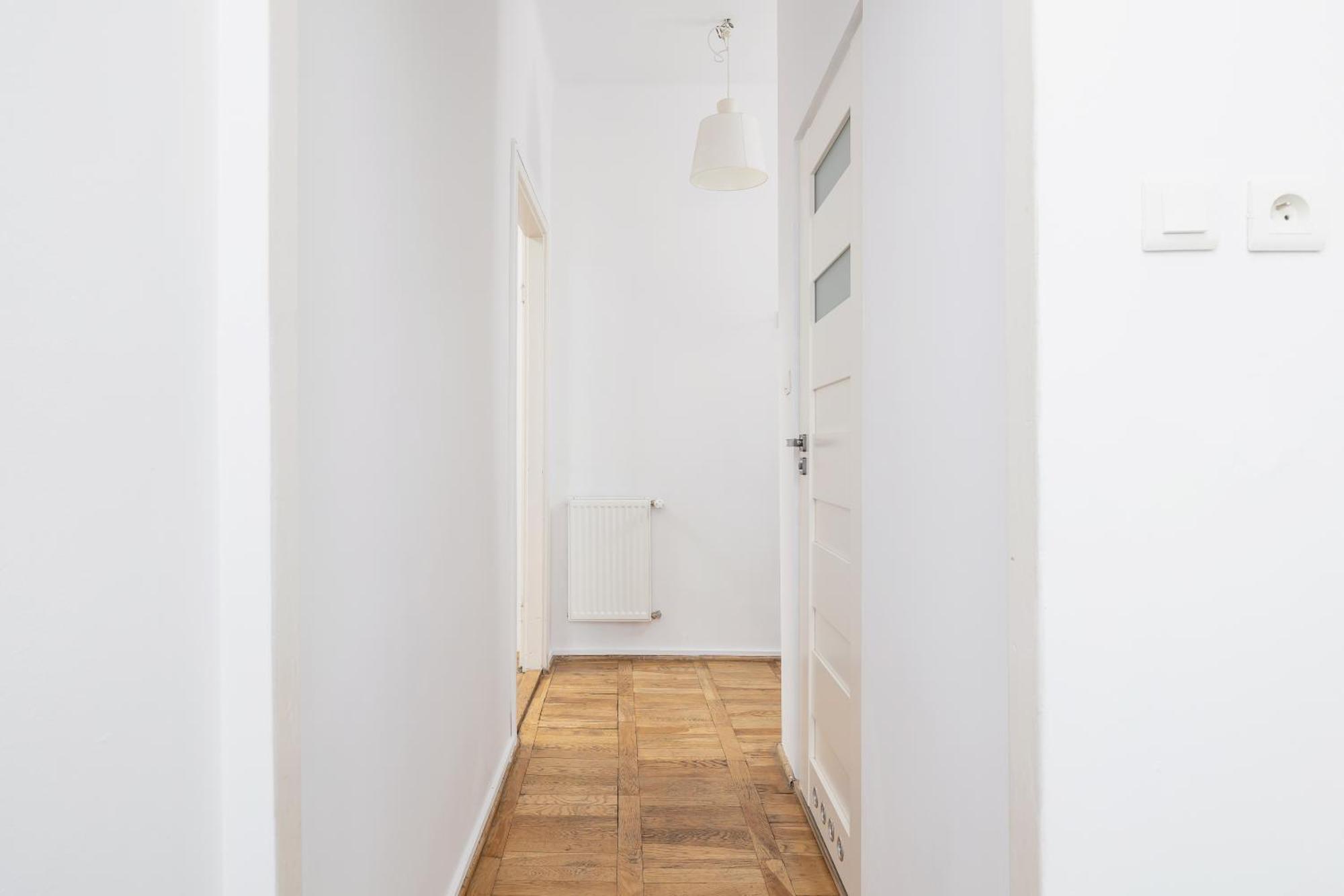 1-Bedroom Apartment With Balcony - Dluga 65 Cracovie Extérieur photo